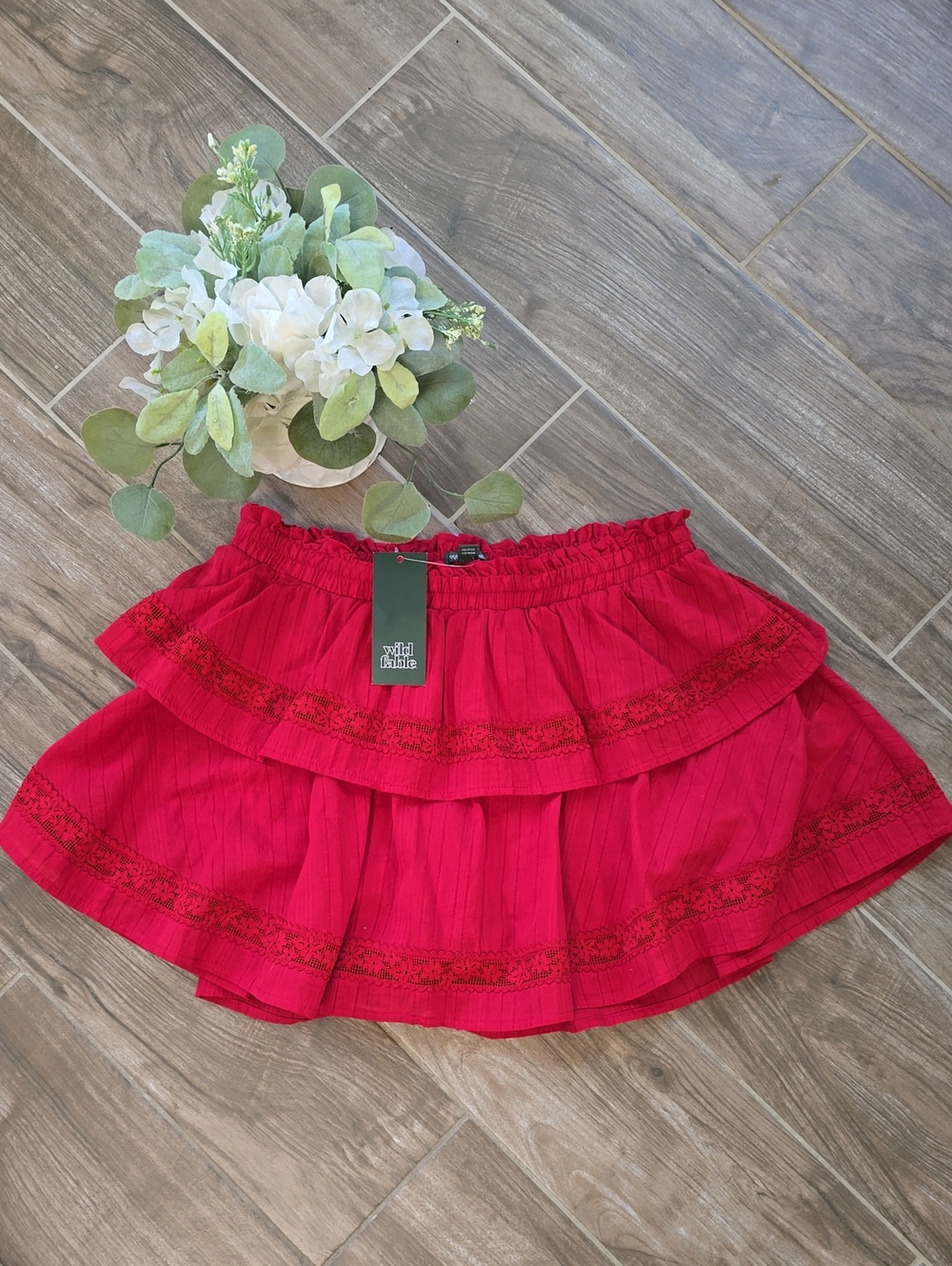 Mudd Red Tiered Lace Trim Skater Skirt Short ❤️